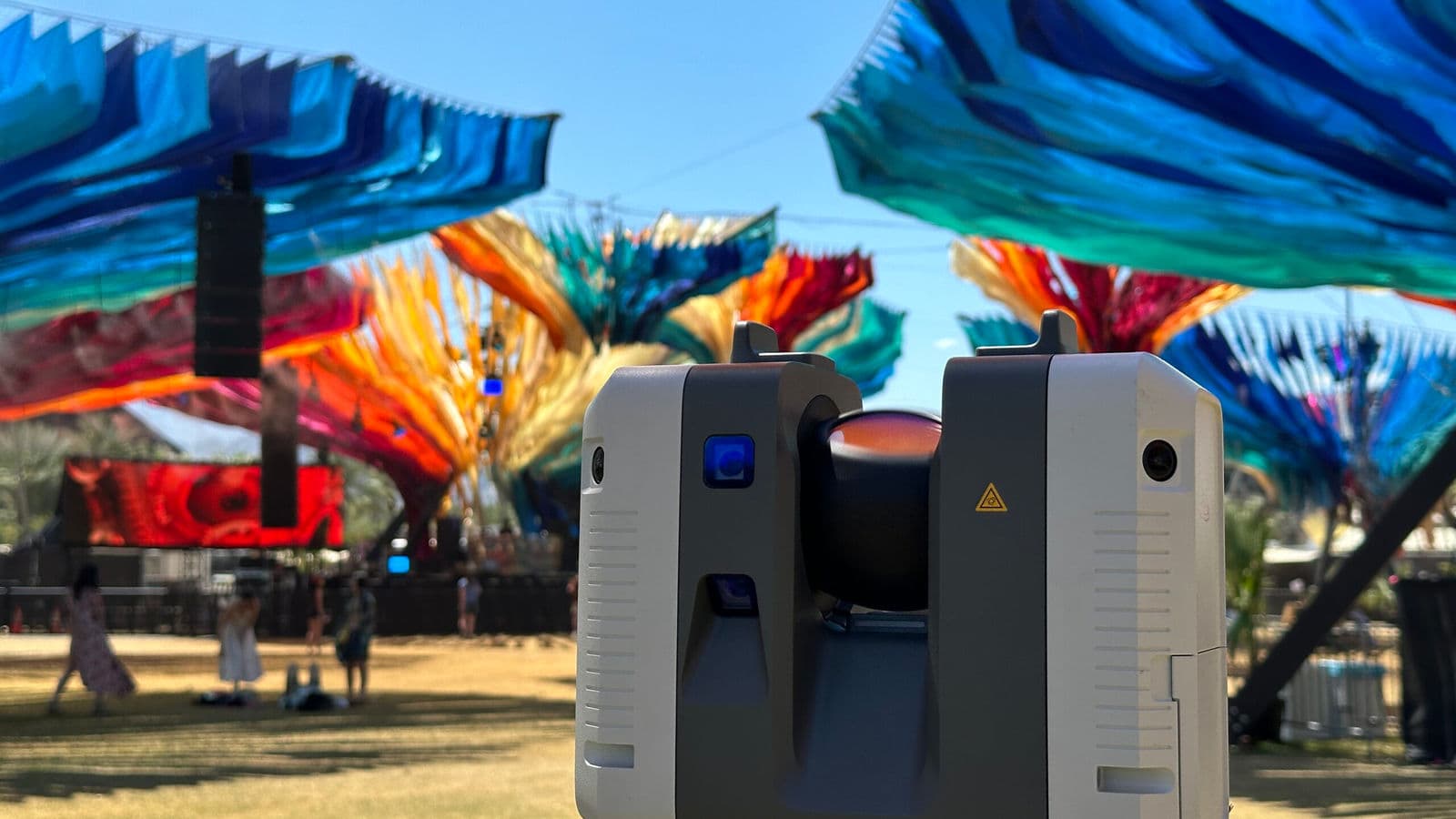 Lux Machina y el Leica RTC360 proporcionan datos 3D para animaciones voladoras en realidad aumentada en Coachella