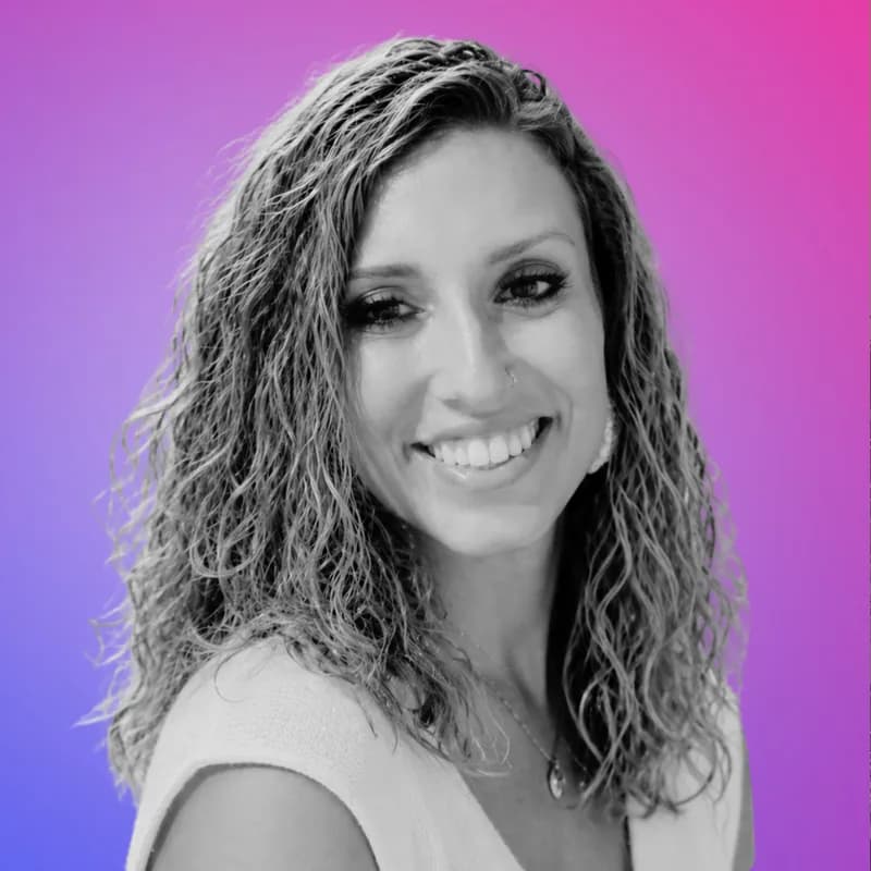 Conxi, Operations & Marketing Manager